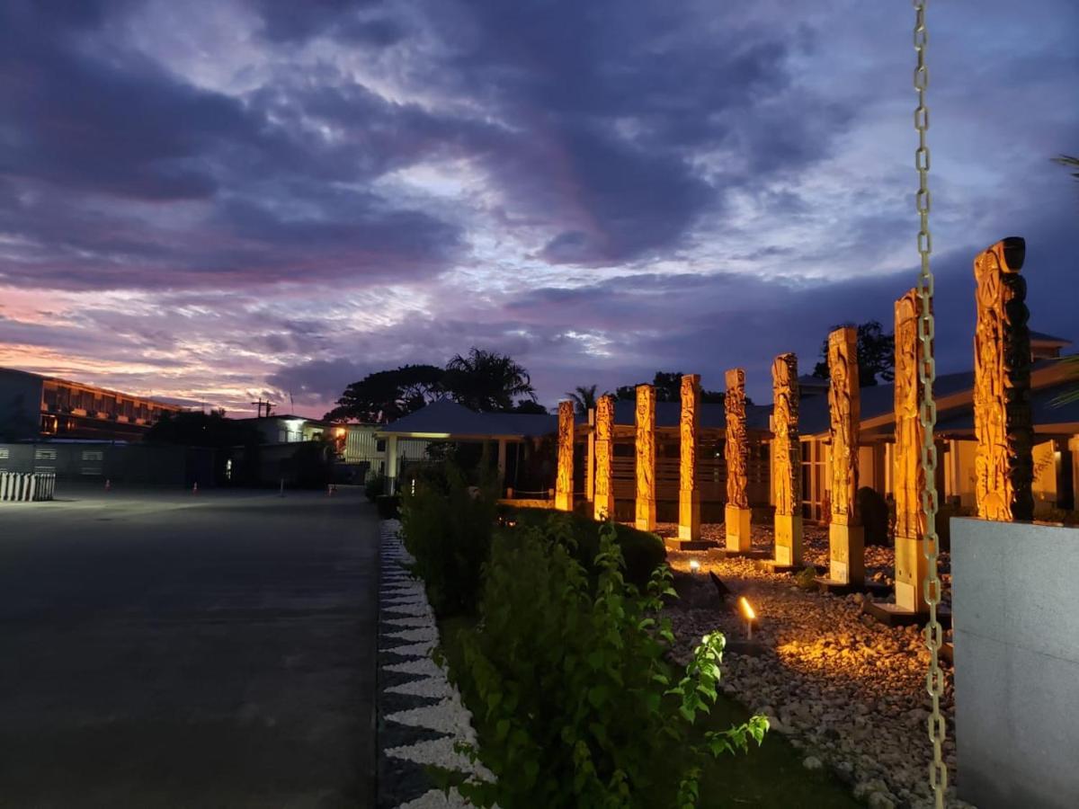 Heritage Park Hotel Honiara Exterior photo